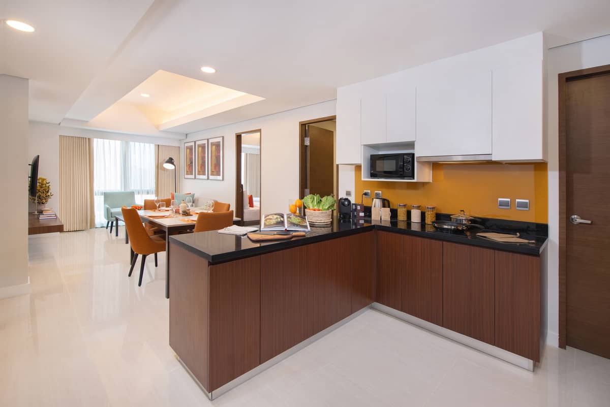 KITCHENETTE